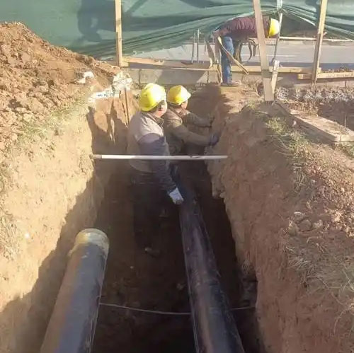 平定过公路拉管